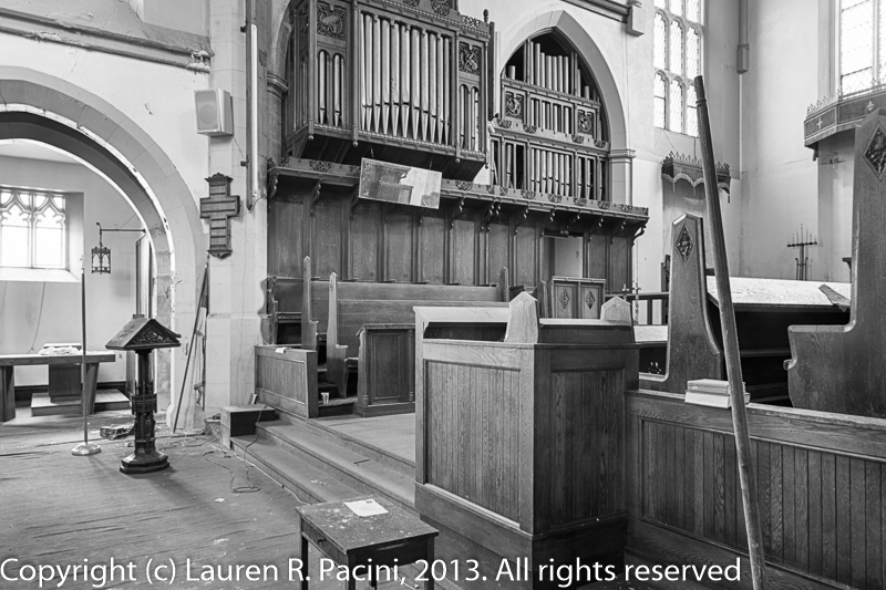 Organ pipes, Lectern and Communion Table